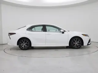 Toyota Camry 2021 SE 4dr Sedan