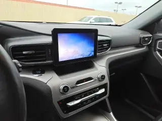 Ford Explorer 2023 AWD XLT 4dr SUV