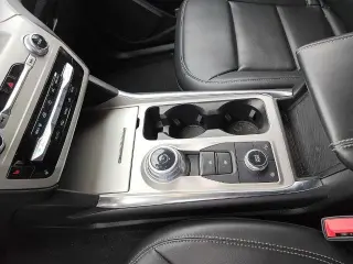 Ford Explorer 2023 AWD XLT 4dr SUV