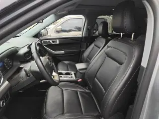 Ford Explorer 2023 AWD XLT 4dr SUV