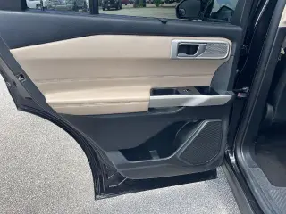 Ford Explorer 2020 AWD Limited 4dr SUV