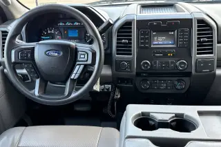 Ford F-250 Super Duty 2018 4x4 XLT 4dr Crew Cab 8 ft. LB Pickup