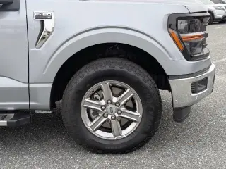 Ford F-150 2025 4x4 XLT 4dr SuperCrew 5.5 ft. SB