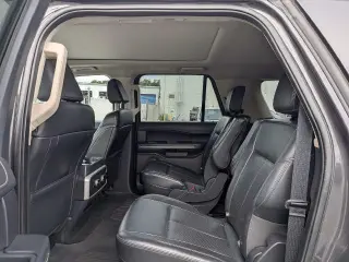 Ford Expedition MAX 2022 4x4 XLT SUV de 4 puertas
