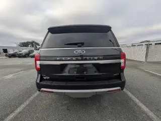 Ford Expedition MAX 2022 4x4 XLT SUV de 4 puertas