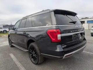 Ford Expedition MAX 2022 4x4 XLT SUV de 4 puertas
