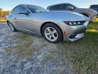 Ford Mustang 2024 EcoBoost 2dr Fastback