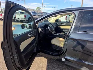 Ford Edge 2024 AWD SEL SUV 4 puertas