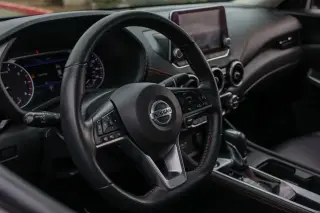Nissan Sentra 2023 SR 4dr Sedán