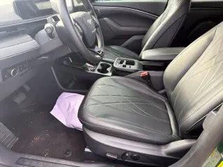 Ford Mustang Mach-E 2025 Select 4dr SUV