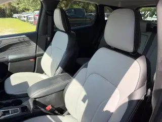 Ford Escape Plug-In Hybrid 2025 PHEV 4dr SUV