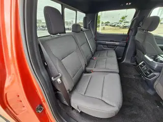 Ford F-150 2023 4x4 XLT 4dr SuperCrew 5.5 ft. SB