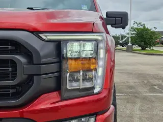 Ford F-150 2023 4x4 XLT 4dr SuperCrew 5.5 ft. SB