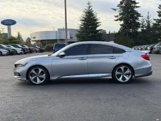 Honda Accord 2020 Touring 4dr Sedán