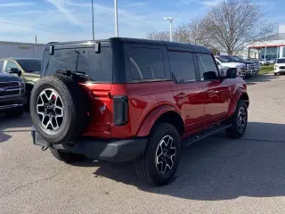 Ford Bronco 2024 4x4 Outer Banks 4dr SUV
