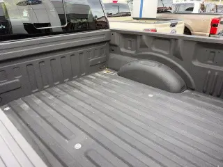 Ford F-150 2023 4x4 Lariat 4dr SuperCrew 6.5 ft. SB