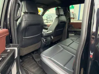 Ford F-150 2023 4x4 Lariat 4dr SuperCrew 6.5 ft. SB