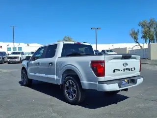 Ford F-150 2024 4x2 STX 4dr SuperCrew 5.5 ft. SB
