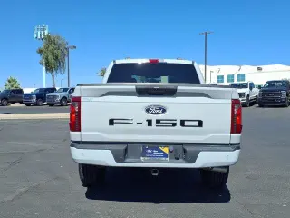 Ford F-150 2024 4x2 STX 4dr SuperCrew 5.5 ft. SB