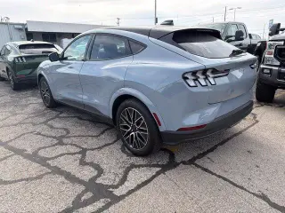 Ford Mustang Mach-E 2025 Premium 4dr SUV