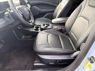 Ford Mustang Mach-E 2025 Premium 4dr SUV