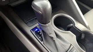 Toyota Camry Hybrid 2022 SE 4dr Sedan