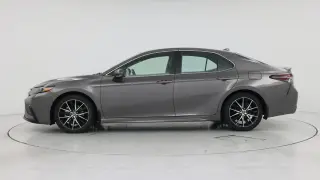 Toyota Camry Hybrid 2022 SE 4dr Sedan