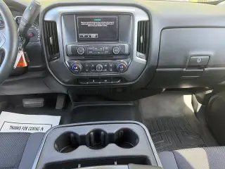 Chevrolet Silverado 1500 2016 4x2 LT 4puertas Cabina Doble 6.5 pies.
SB
