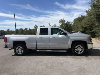 Chevrolet Silverado 1500 2016 4x2 LT 4puertas Cabina Doble 6.5 pies.
SB