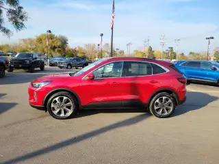 Ford Escape 2024 AWD Platinum 4dr SUV