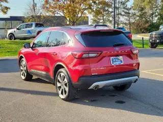 Ford Escape 2024 AWD Platinum 4dr SUV