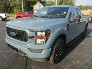 Ford F-150 2023 4x4 XL 4dr SuperCab 6.5 ft. SB