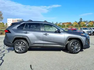 Toyota RAV4 Híbrido 2024 AWD Limited 4dr SUV