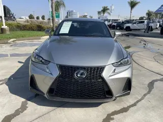 Lexus IS 350 2017 AWD 4dr Sedán
