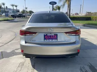 Lexus IS 350 2017 AWD 4dr Sedán