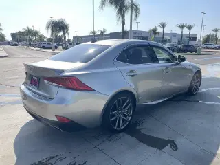 Lexus IS 350 2017 AWD 4dr Sedán
