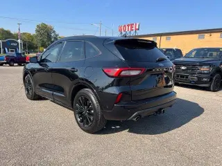 Ford Escape 2023 AWD ST-Line Elite SUV 4 puertas