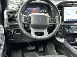 Ford F-150 2023 4x4 XLT 4dr SuperCrew 5.5 ft. SB