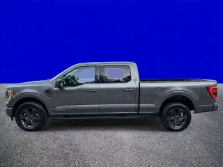 Ford F-150 2023 4x4 XLT 4dr SuperCrew 5.5 ft. SB