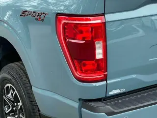 Ford F-150 2023 4x4 XLT 4dr SuperCrew 5.5 ft. SB