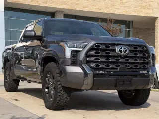 Toyota Tundra 2022 4x2 Platinum 4dr CrewMax Cab Pickup SB