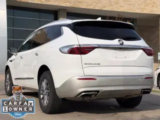 Buick Enclave 2023 Essence Crossover 4 puertas