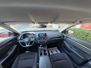 Nissan Altima 2022