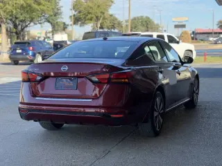 Nissan Altima 2022