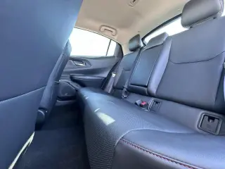 Toyota Prius Plug-in Híbrido 2025 XSE Premium 4 puertas Hatchback