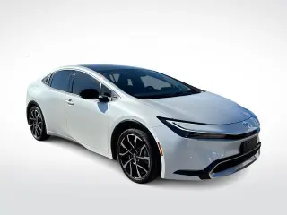 Toyota Prius Plug-in Híbrido 2025 XSE Premium 4 puertas Hatchback