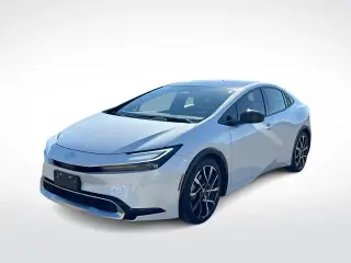 Toyota Prius Plug-in Híbrido 2025 XSE Premium 4 puertas Hatchback