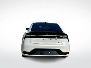 Toyota Prius Plug-in Híbrido 2025 XSE Premium 4 puertas Hatchback