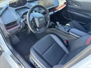 Toyota Prius Plug-in Híbrido 2025 XSE Premium 4 puertas Hatchback
