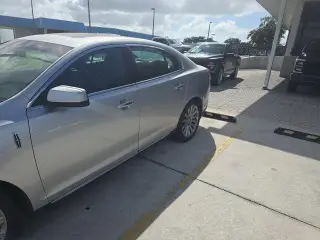 Lincoln MKS 2015 Sedán de 4 puertas